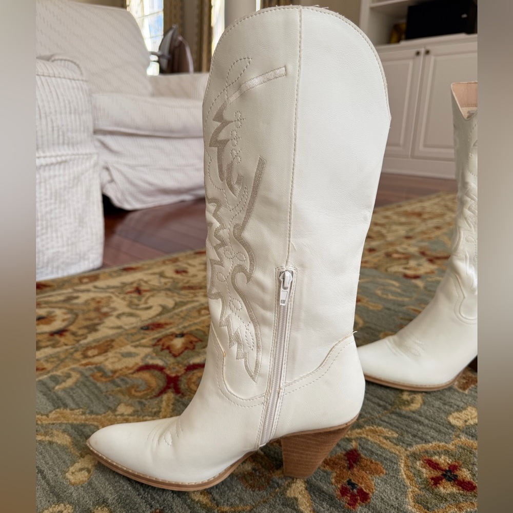 Mi.iM white Western Cowgirl Boots 8.5 Coastal Cowgirl Festival Boho - Picture 2 of 16